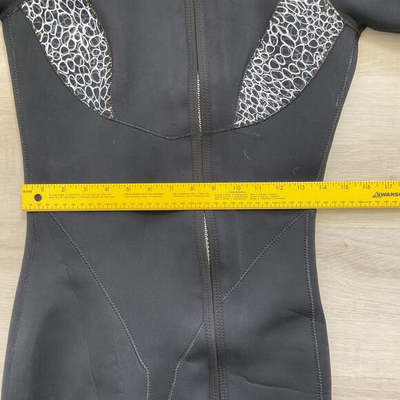 Henderson Thermaxx Womens Front Zip Shorty Wetsuit size 10 - Picture 12 of 16